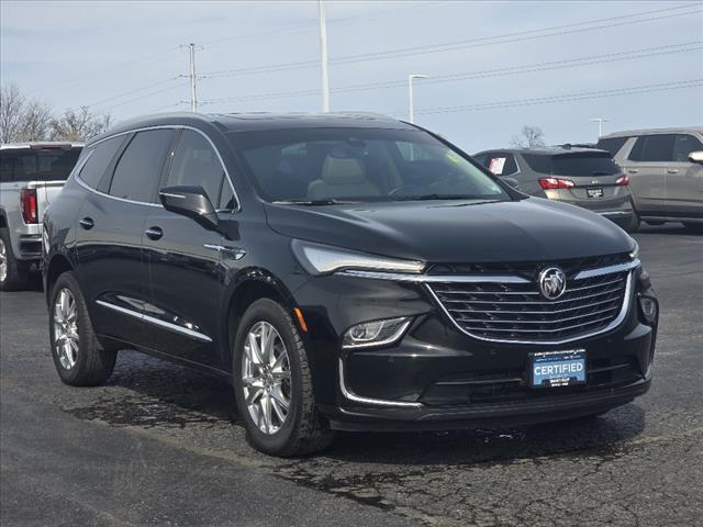 2023 Buick Enclave Essence