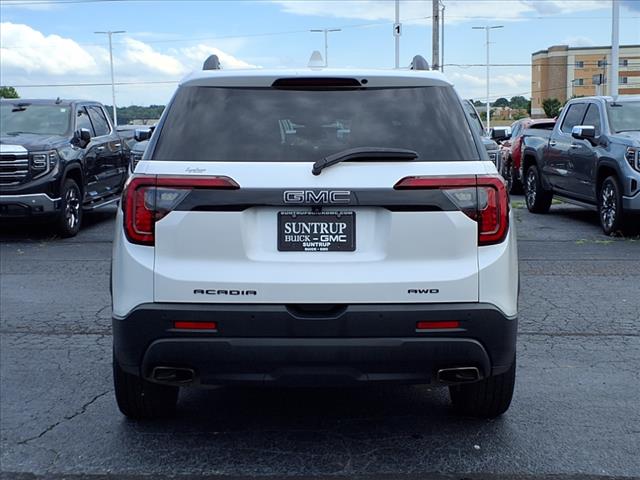 2021 GMC Acadia SLT