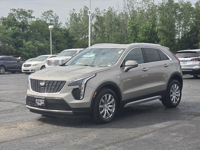 2022 Cadillac XT4 Premium Luxury