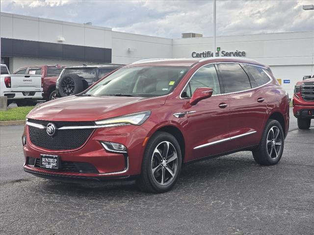 2022 Buick Enclave Essence
