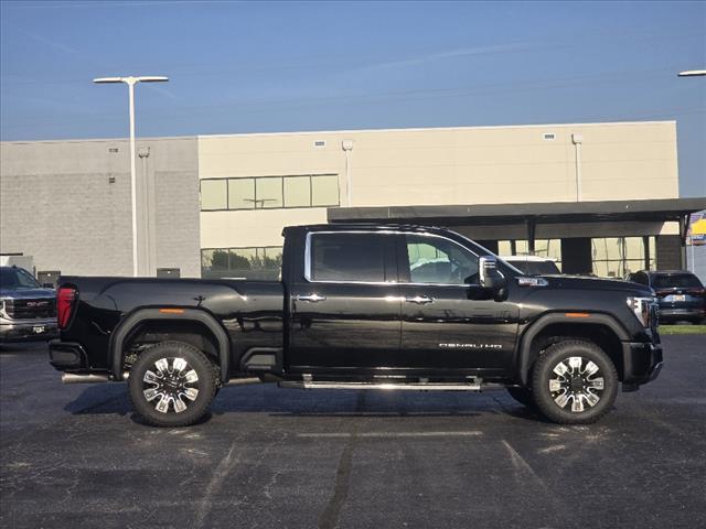 2025 GMC Sierra 2500HD Denali
