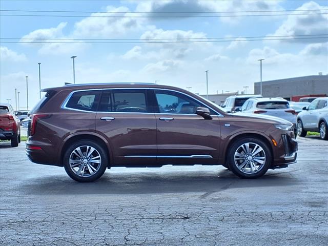 2022 Cadillac XT6 Premium Luxury