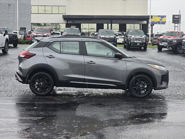 2024 Nissan Kicks SR
