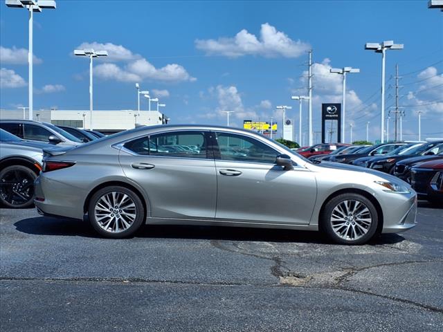 2021 Lexus ES 350 Base