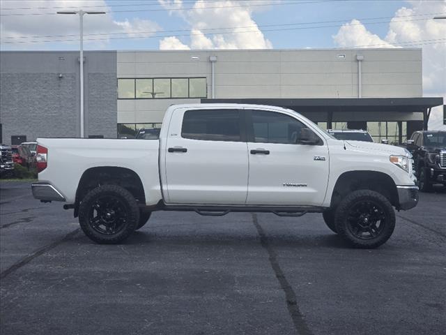 2017 Toyota Tundra SR5