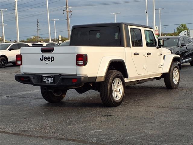 2023 Jeep Gladiator Sport