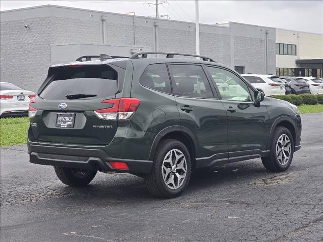 2024 Subaru Forester Premium