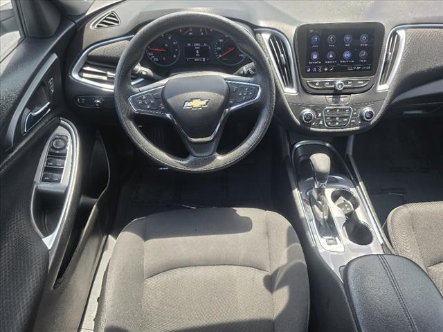 2023 Chevrolet Malibu LT w/1LT