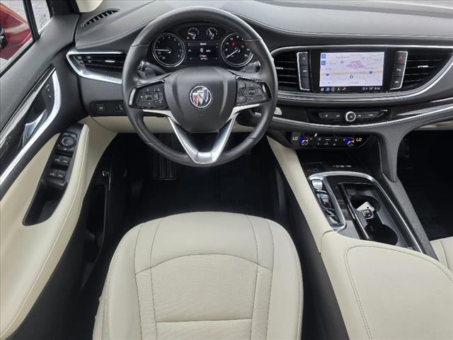 2022 Buick Enclave Essence