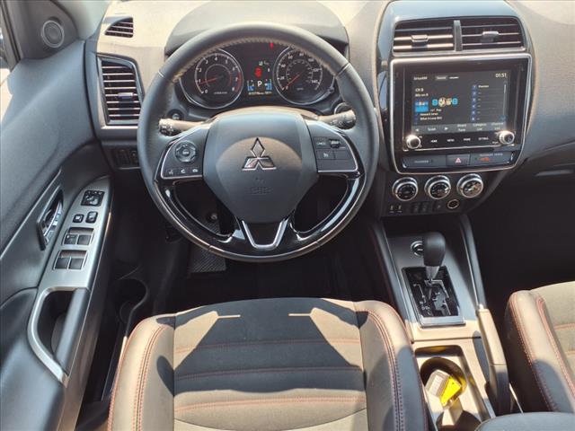 2024 Mitsubishi Outlander Sport SE