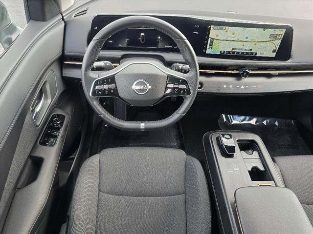 2023 Nissan Ariya VENTURE+