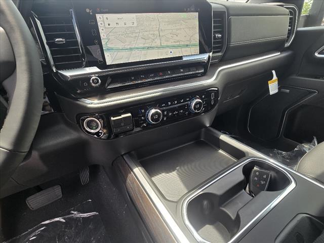 2025 GMC Sierra 2500HD SLT