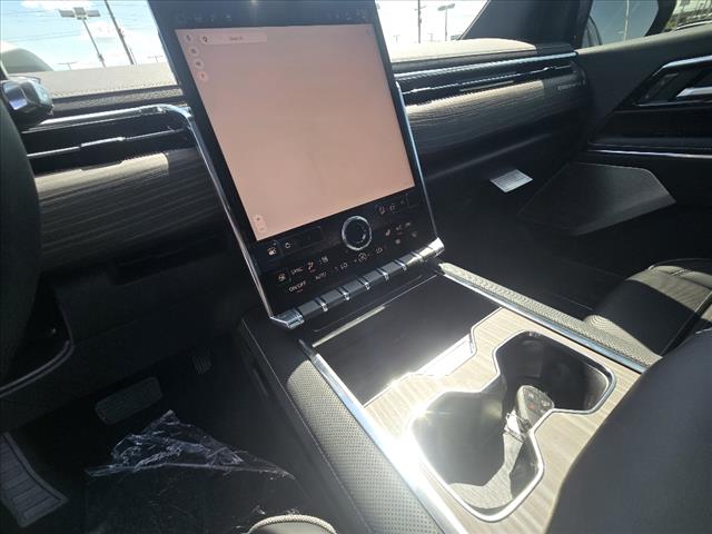 2025 GMC Sierra EV Denali