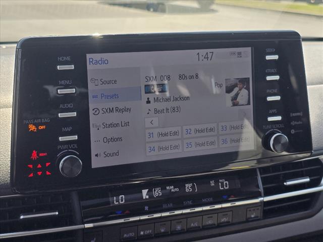 2023 Toyota Sienna XLE 8-Passenger