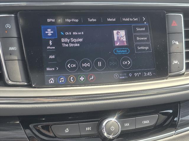 2022 Buick Enclave Essence