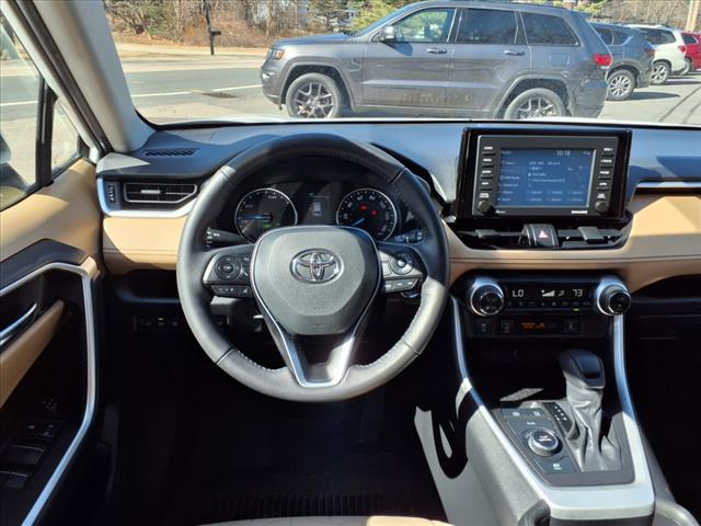2022 Toyota RAV4 Hybrid XLE