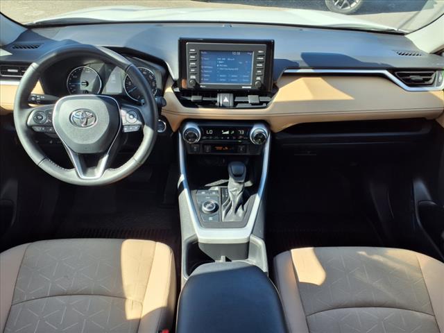2022 Toyota RAV4 Hybrid XLE