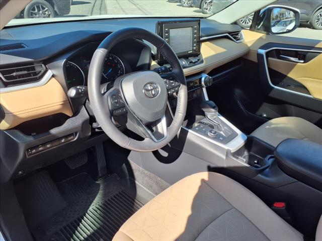 2022 Toyota RAV4 Hybrid XLE