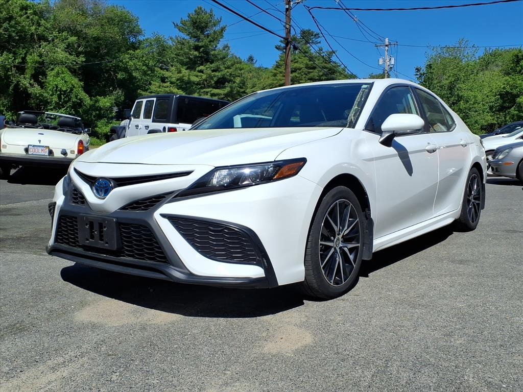 2024 Toyota Camry Hybrid