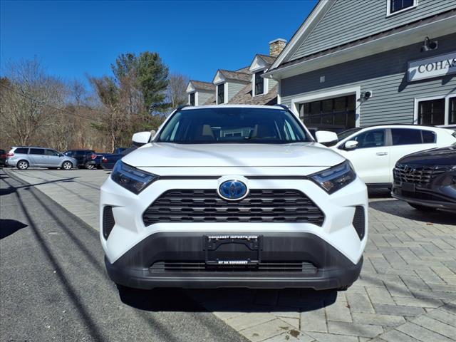2022 Toyota RAV4 Hybrid XLE