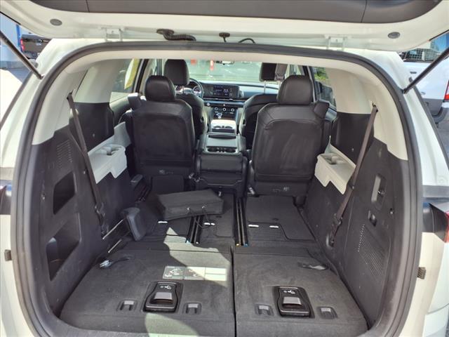 2022 Kia Carnival LX