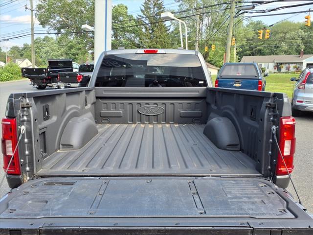 2022 Ford F-150 Base