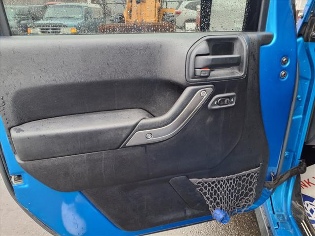 2015 Jeep Wrangler Unlimited 4WD 4DR SPORT
