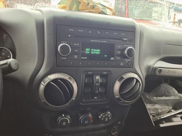2015 Jeep Wrangler Unlimited 4WD 4DR SPORT