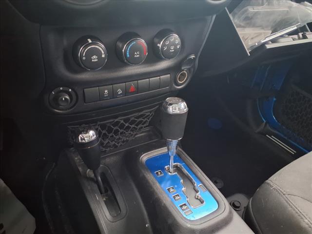 2015 Jeep Wrangler Unlimited 4WD 4DR SPORT
