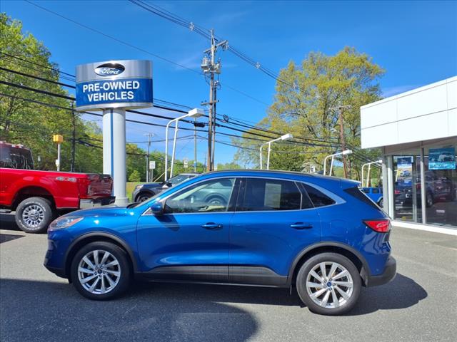 2022 Ford Escape Hybrid Titanium
