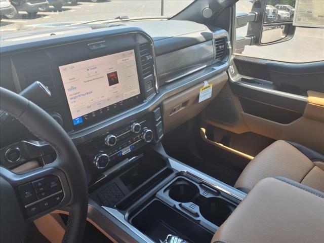 2025 Ford F-350 Super Duty Lariat