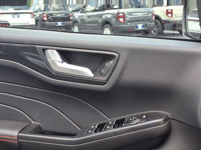 2025 Ford Escape Hybrid ST-Line HEV