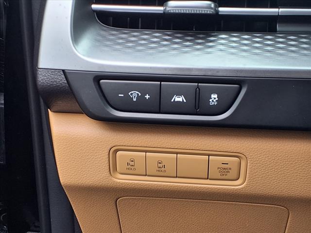 2023 Kia Carnival LX