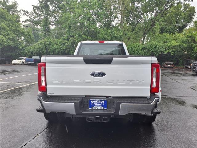 2025 Ford F-350 Super Duty XL DRW