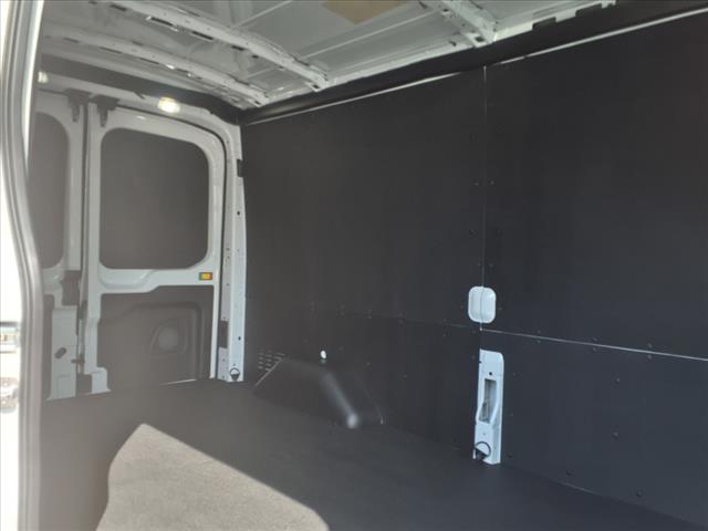 2025 Ford Transit 250