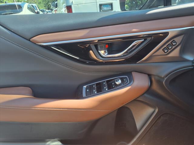 2022 Subaru Outback Touring XT