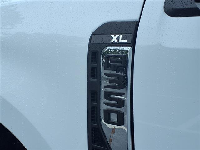 2025 Ford F-350 Super Duty XL DRW