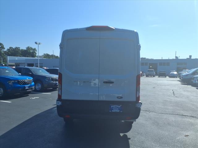 2025 Ford Transit 250