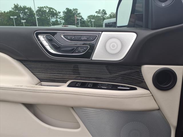 2020 Lincoln Navigator Black Label