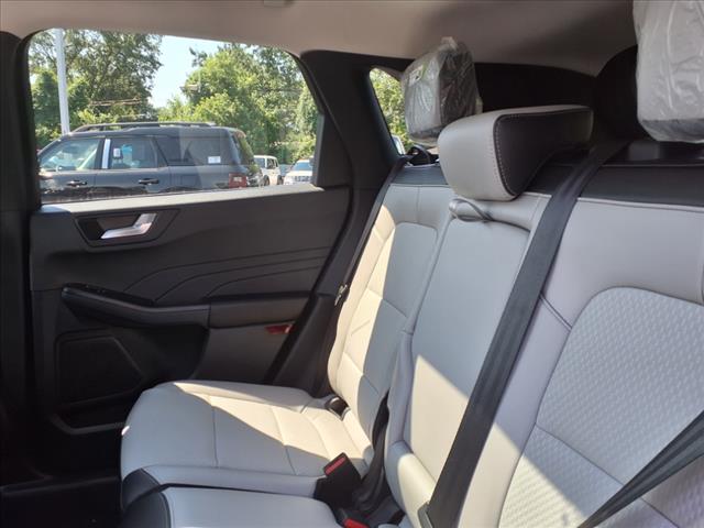 2025 Ford Escape Plug-In Hybrid Base