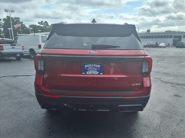 2025 Ford Explorer ST-Line