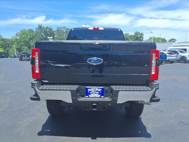 2025 Ford F-350 Super Duty Lariat