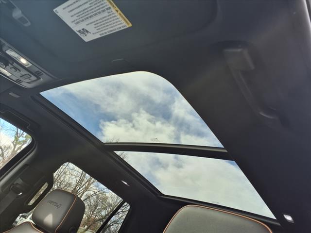2022 GMC Yukon AT4