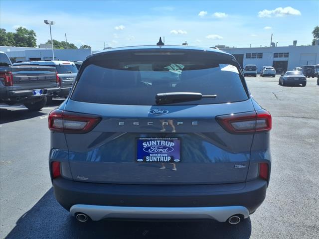 2025 Ford Escape Plug-In Hybrid Base