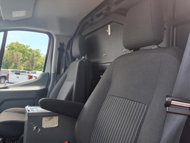 2018 Ford Transit Base