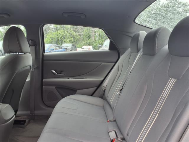 2021 Hyundai ELANTRA SEL