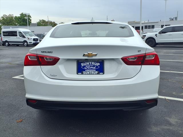 2017 Chevrolet Malibu LT 1LT