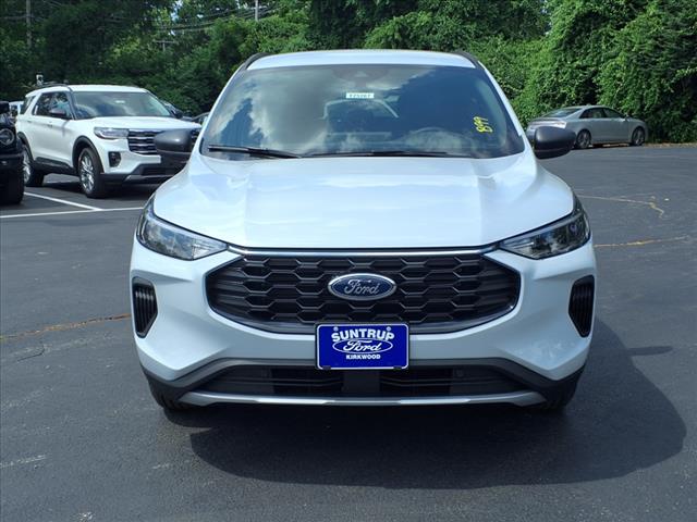 2025 Ford Escape Hybrid ST-Line