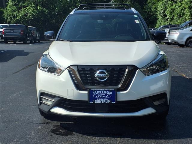 2020 Nissan Kicks SR
