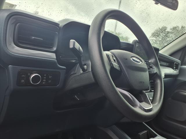 2023 Ford Maverick XL